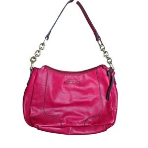 Liz Claiborne Red Faux Pebble Leather  Shoulder Bag Woth Gold Chain Detail